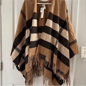 NWT - PLAID BANANA REPUBLIC PONCHO CARDIGAN WRAP ONE SIZE